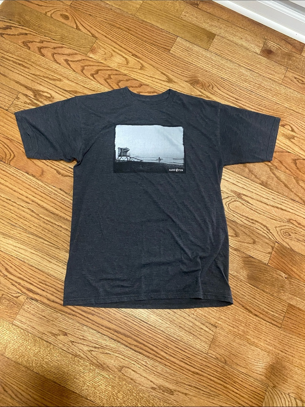 Hang Ten Men's Dark Gray Graphic Short-Sleeve Tee